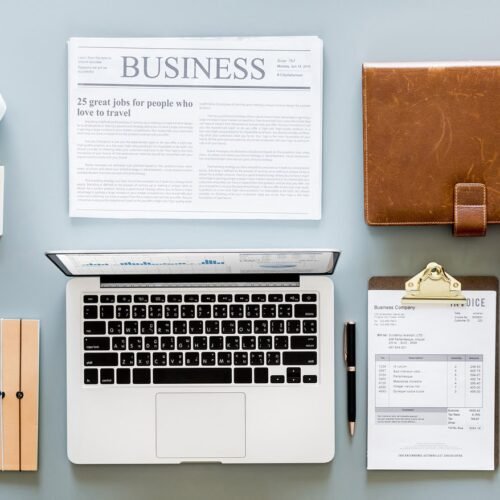 businessmen-desk